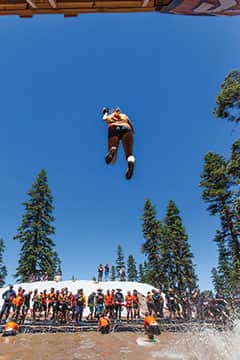 081414-Mudder_Jump-30