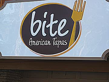 012915-Wine_Bite