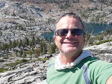 070215-TahoeTime_Selfie-above-Fontinillis-Lake-