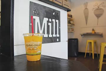 072315-Tastes_TumericLemonade1