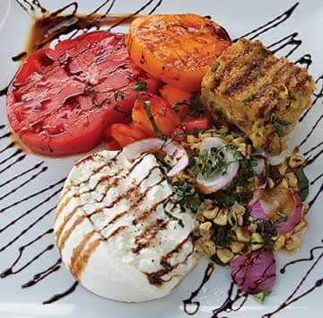 073015-Tastes_HeirloomTomatoSteaks