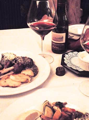 111915-Wine_table