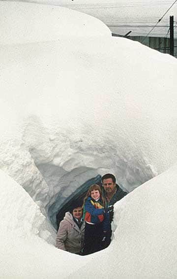 121715-SierraStories_1983_Buried_SP