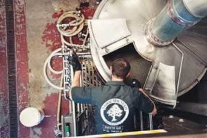 TP15-Brews_TahoeMtn_Checking-Tank-01_BIG
