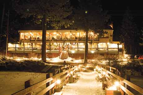 011416-Wine_Garwoods_Snow_Night