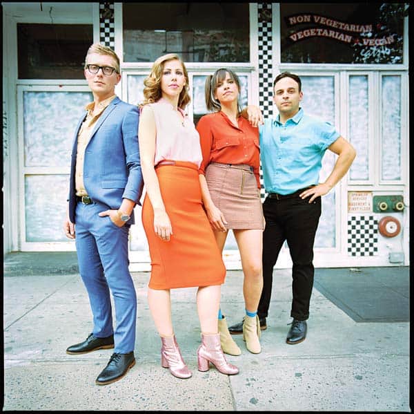 022516-MUSIC_LakeStreetDive