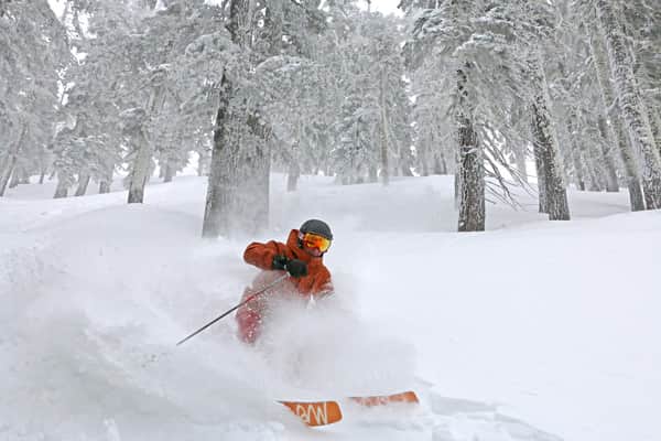 DiamondPeak_Feb18-2016_PowDay_01
