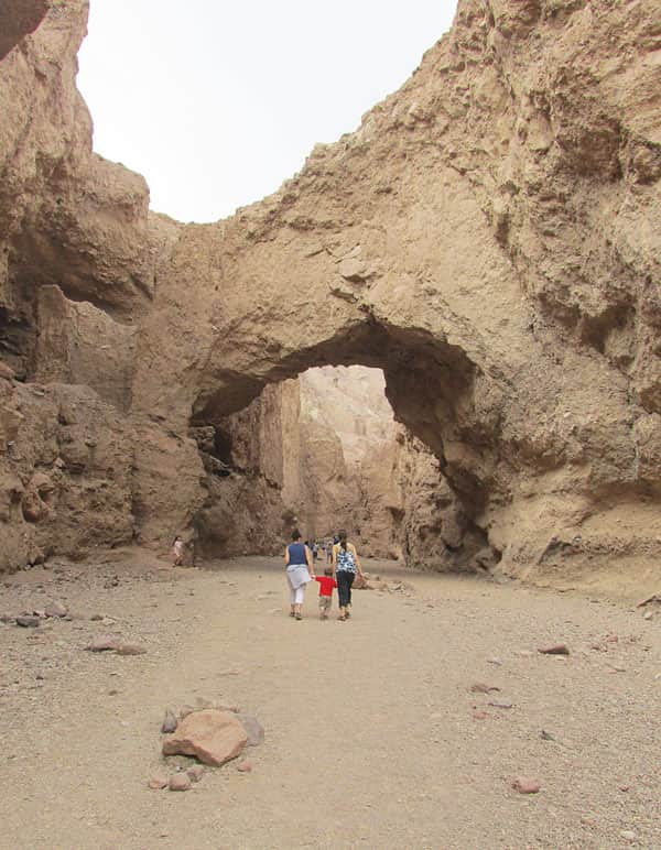 040716-EastSierra_DeathValley_Arch