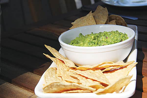052616-FOOD_Guacomole