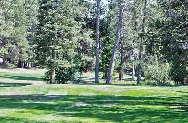 090116-Golf_TahoeParadise_c.AlexGreen