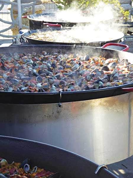 090116-Wine_Paella