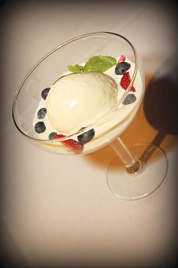 090816-Wine_White-Chocolate-Ice-Cream