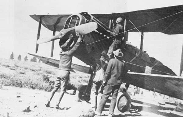 092916-sierrastories_truckees-first-airfield-1920_c-truckee-donner-historical-society