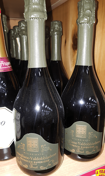 111716-wine_bubbles-prosecco-style