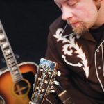 122018-LiveMusic_Axton-and-Co