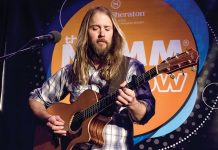 Chi McClean | Lake Tahoe’s Après-Ski Troubadour
