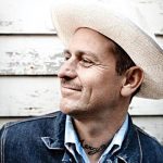 082219-LiveMusic_EricLindell