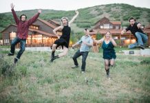 Pixie and The Partygrass Boys