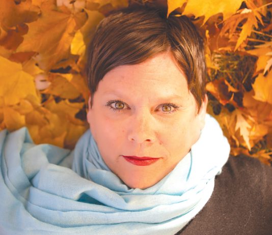Songwriter Karrie O’Neill sings with emotional grace